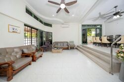 Hazel Park Terrace (D23), Terrace #561637601